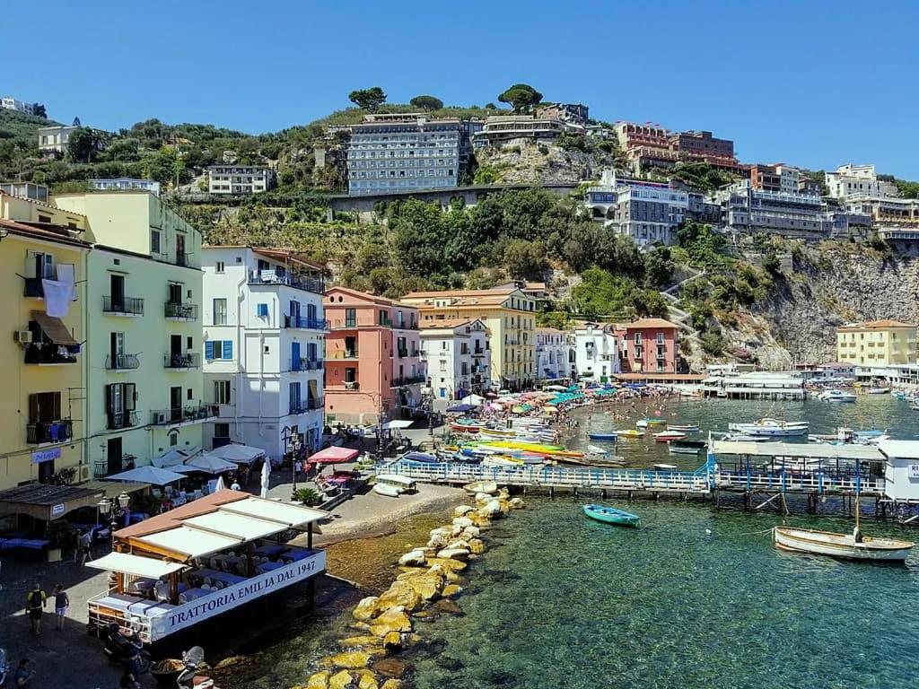 Apartamento La Quiete A Un Passo Dal Centro Península Sorrentina Exterior foto